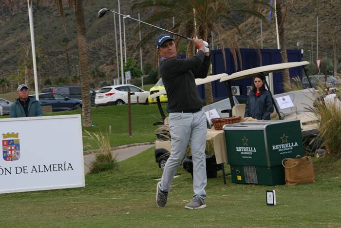 Claveríe-Carriles, duelo mañana en el Costa de Almería Campeonato de España de Profesionales Senior.