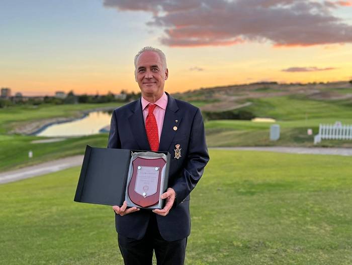 Javier Suárez Fuentes, premiado como mejor Gerente del Año.