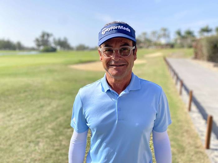 "Al futuro le pido que me toque la lotería porque me queda muy poco tiempo para jugar al golf."