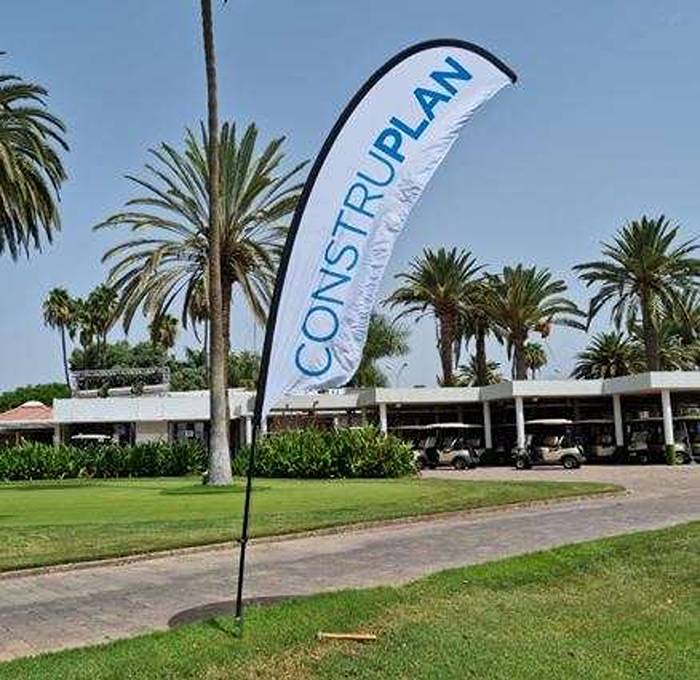 Construplan se une al golf