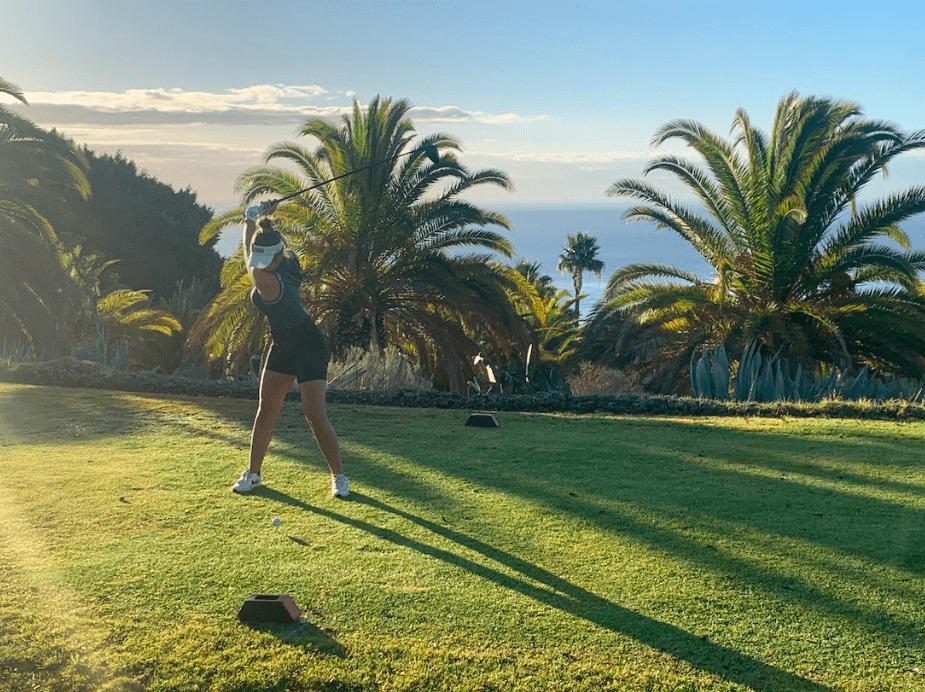 Alicia Fajardo y Ángel González se proclaman ganadores scratch en Tecina Golf.