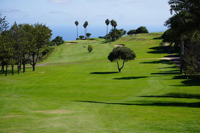 José Antonio Sintes termina con -10 en la primera jornada de la Copa Javier Cortezo. ¿Récord del campo?
