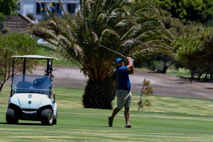 Alejandro González, tras su regreso al golf amateur, se impuso en el XII Torneo Hoteles Islas Canarias