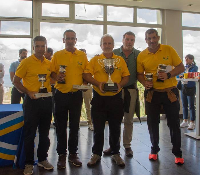 El equipo formado por Antonio Esteban, Carlos Vega, Pedro Luna y el profesional Félix Melián,  ganadores del I Open por Equipos de Las Palmeras Golf