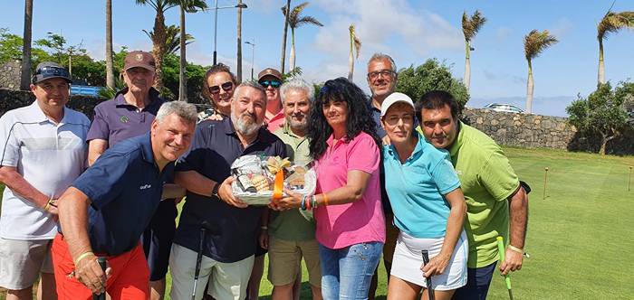 Fernando Molina gana en play-off la Competición de Putt de la I Copa de Medios by Grand Teguise Playa de golf en Lanzarote Golf