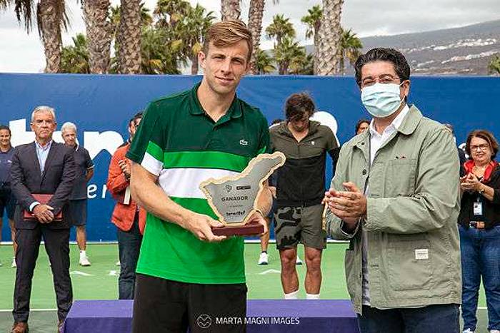 Griespoor escribe la historia en Tenerife. 7 títulos Challenge en un año, es un récord