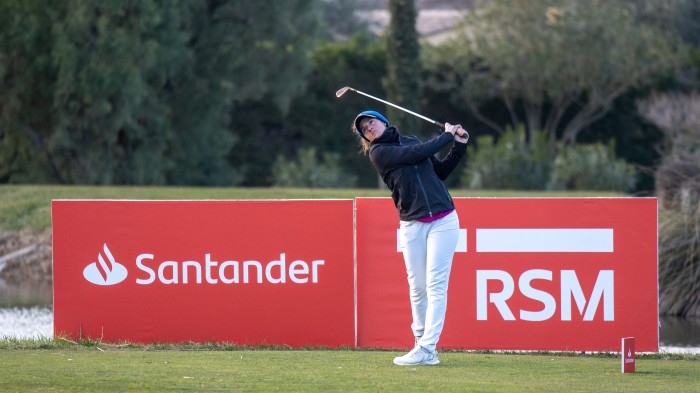  Elia Folch y Teresa Díez, al acecho en Peralada Golf.