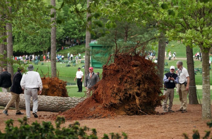 Los “dioses” del golf se alían con Augusta y evitan una tragedia