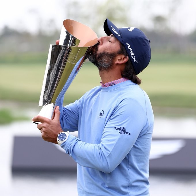 Pablo Larrazábal gana en Corea su octavo título