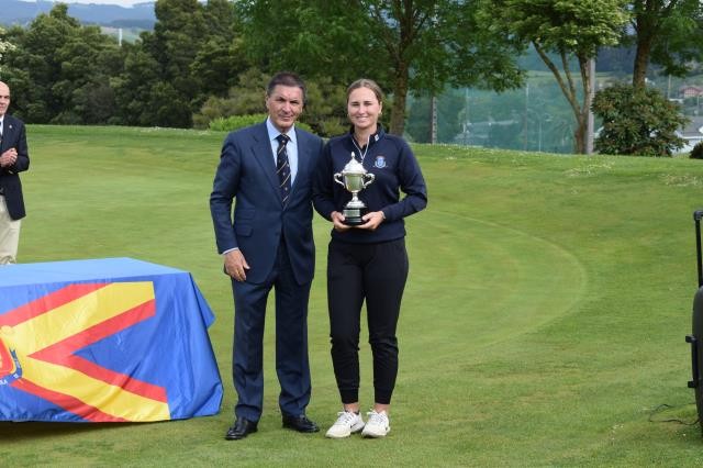 Alicia Fajardo se impone  en el Campeonato de España Mid Amateur Femenino 2023