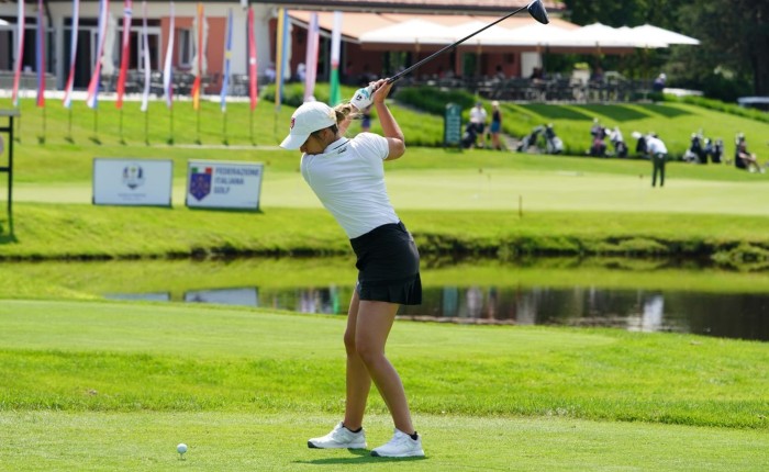 Alicia Fajardo a dos golpe de la líder en Europeo Mid Amateur 2023