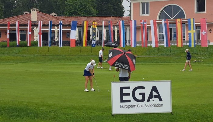 Alicia Fajardo y Óscar Sánchez finalizan en el Top 20 en el Europeo Mid Amateur