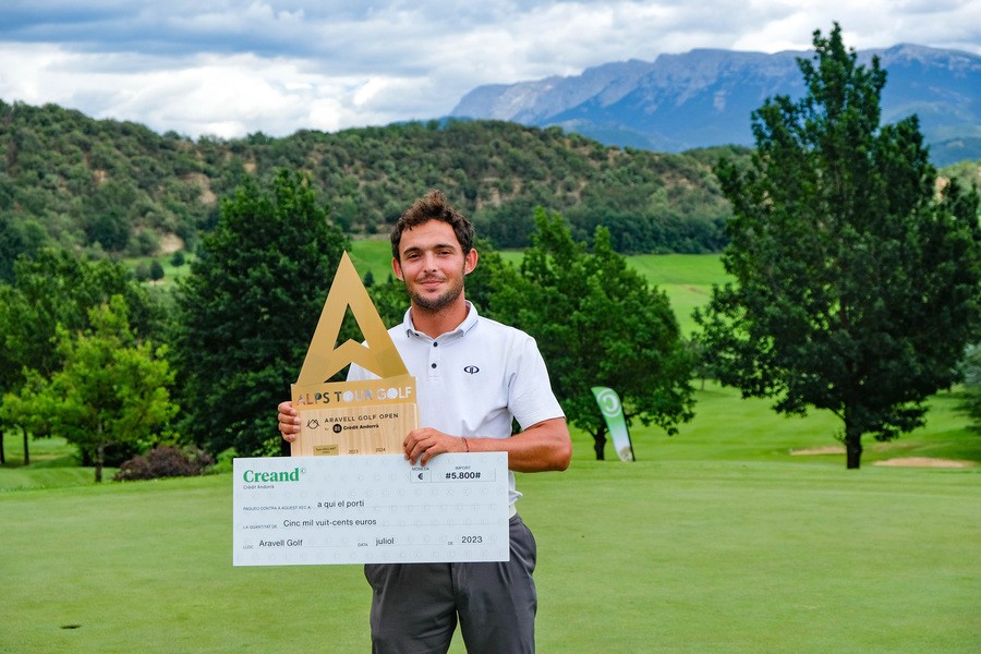 Victoria de Manfredi Manica en el Aravell Golf Open by Creand 2023