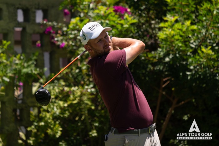 Davey Porsius se coloca líder en Italia tras un 62 en la 2ª ronda