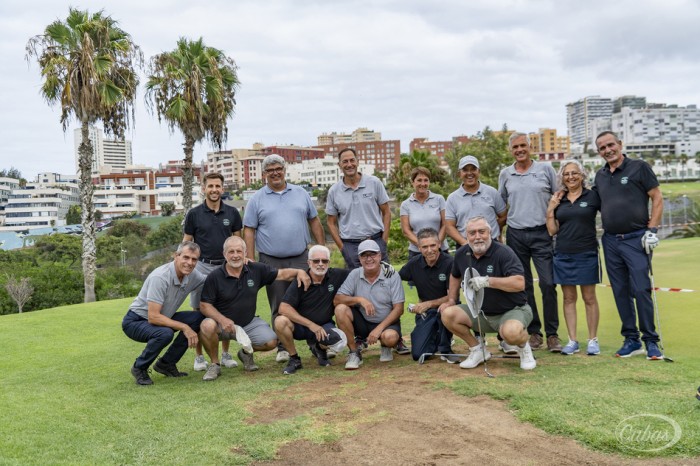 Terapias Acuáticas Canarias, ganador de la liga de empresas en Las Palmeras Golf