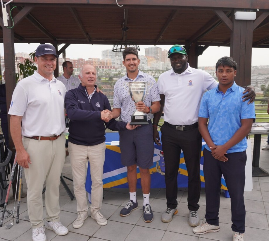 El equipo formado Malang Jammeh, Samuel Santana, César Crespo y Prakash Aisa se alzan con la victoria en el II Open por Equipos de Las Palmeras Golf