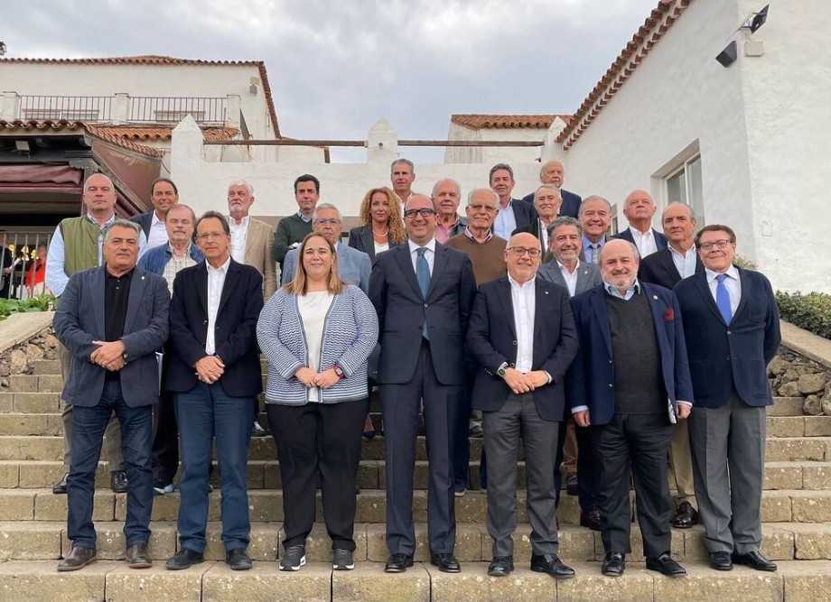 Real Club de Gold de Las Palmas acogió la reunión de ASOCLUB