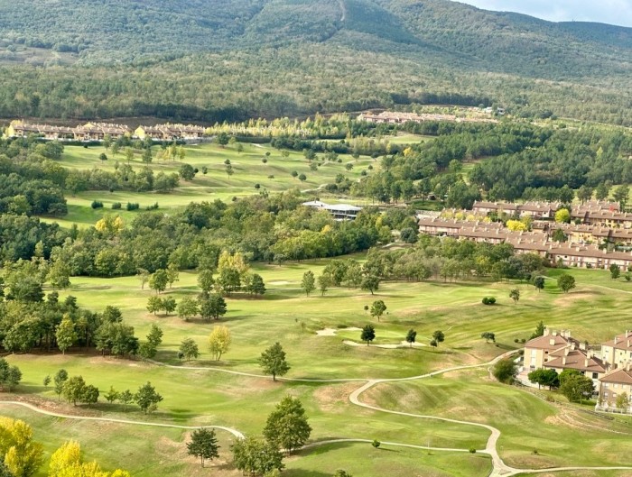 La Primera edición de la Liga Infantil del Norte se juega en el campo de golf de Sojuela.