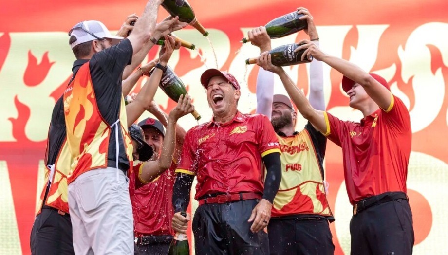 JGolf, agencia comercial global del equipo Fireballs GC de Sergio García