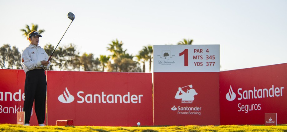 Ana Peláez lidera con solvencia en la primera jornada del Santander Campeonato de España de Profesionales Femenino 