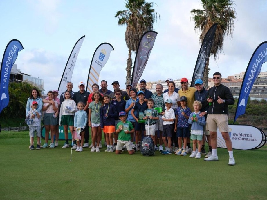 La pareja de los Demetrio Marrero se impone en Las Palmeras Golf, 2ª cita del Circuito Familiar de Golf Canarias 2026