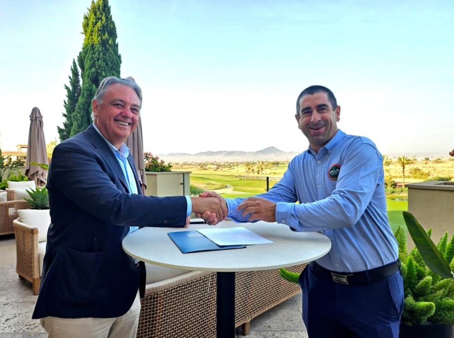 La PGA de España y Grupo Hozono Global sellan una alianza estratégica: Santa Elena Golf Club y Saurines Golf, nueva sede oficial de la Asociación
