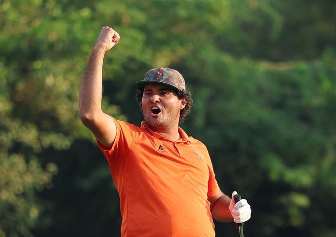 Eugenio López Chacarra conquista la India y asalta el liderato de la Race to Dubai