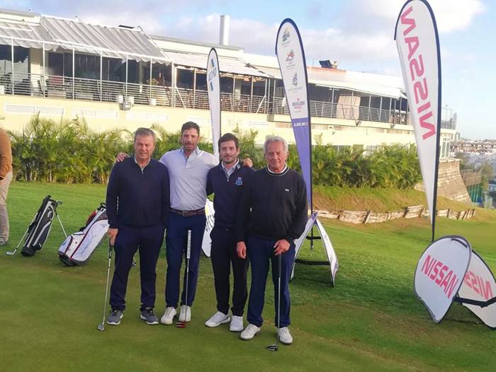 Bernabé González y la familia Urriza, encabezan el I Open por Equipos en Las Palmeras Golf.