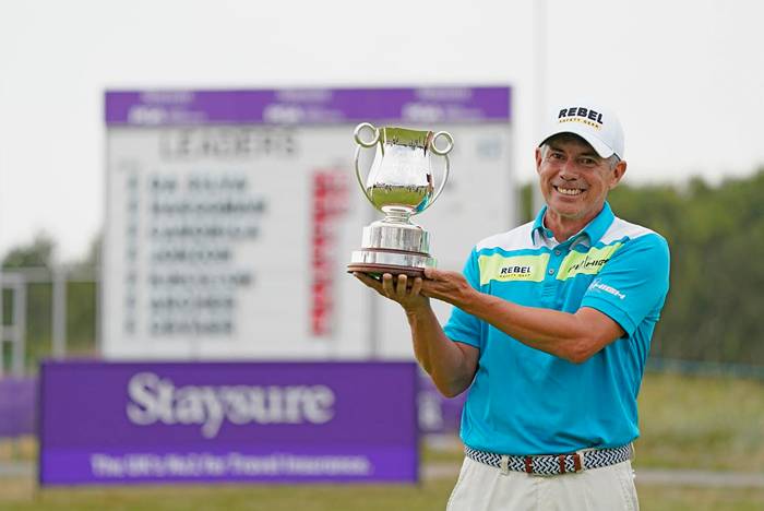 Da Silva se adjudica el Staysure PGA Seniors Championship.