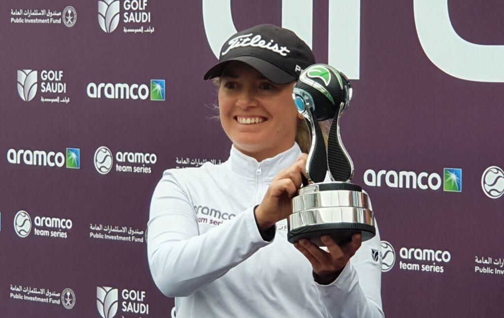 Con un increíble putt para eagle Bronte Law se lleva el Aramco Team Series de Londres