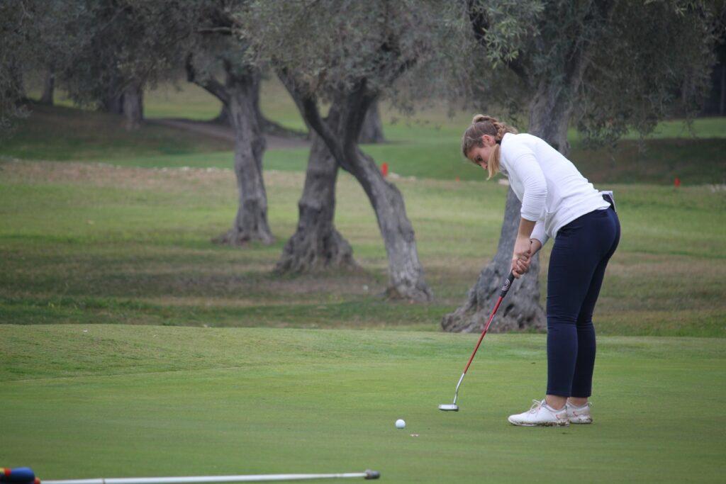 Marta Aguilar se une a Rocío Tejedo en el liderato en la Copa Andalucía Femenina